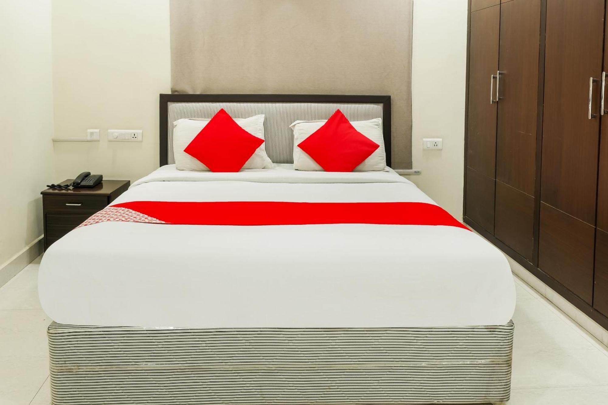 Hotel O Karthikeya Pride Vijayawāda Extérieur photo