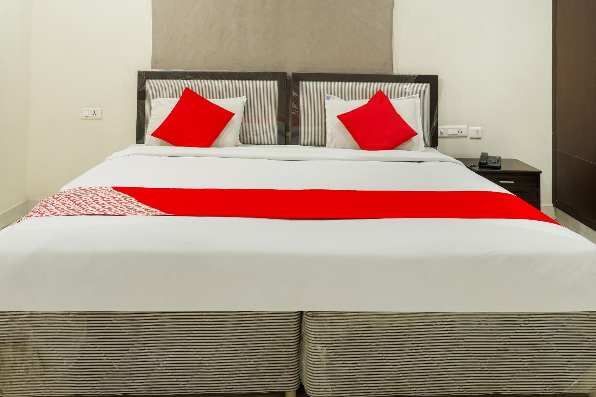 Hotel O Karthikeya Pride Vijayawāda Extérieur photo
