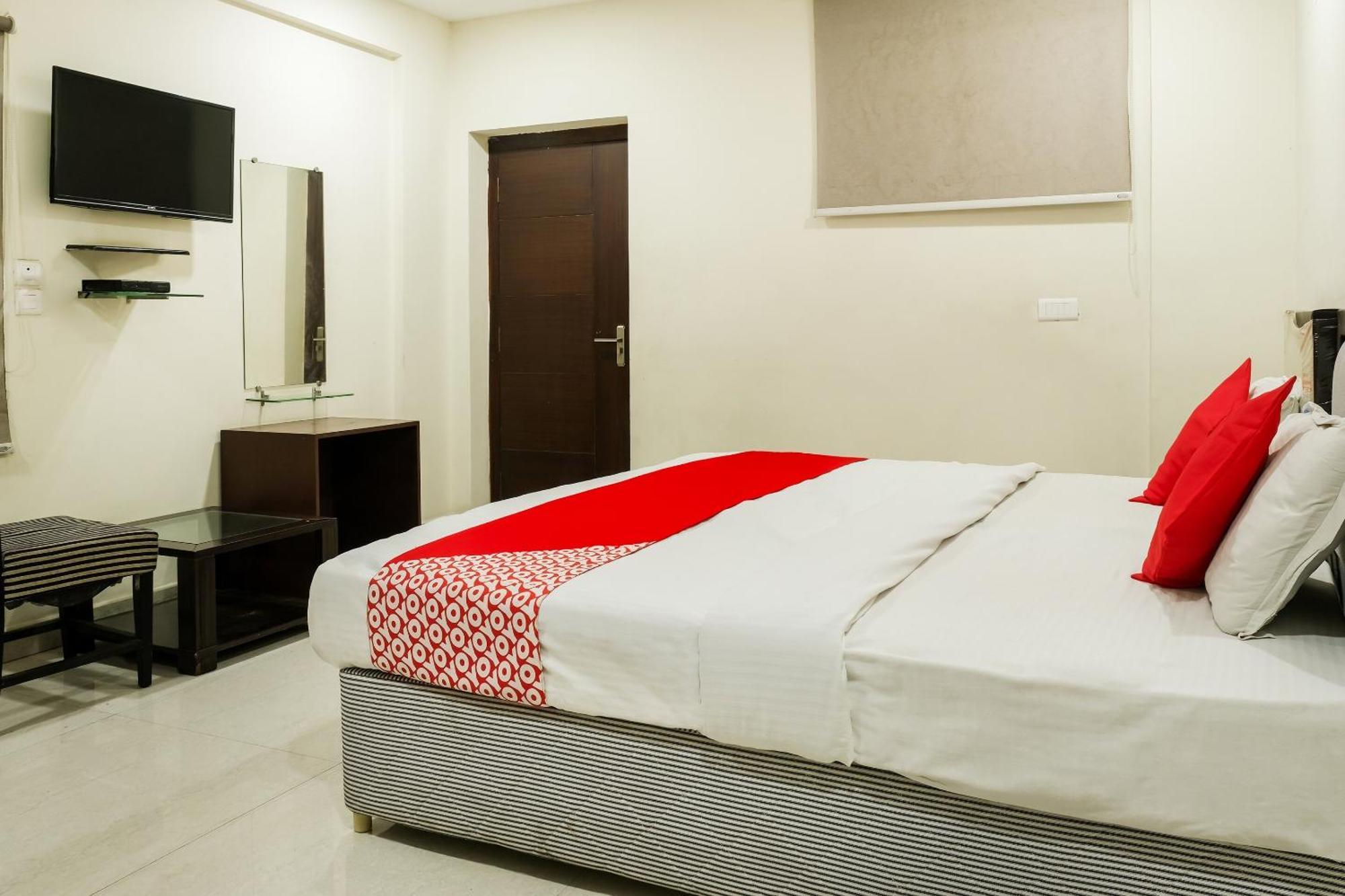 Hotel O Karthikeya Pride Vijayawāda Extérieur photo