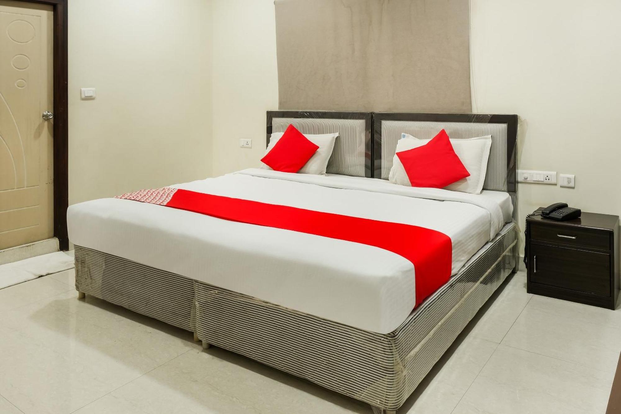 Hotel O Karthikeya Pride Vijayawāda Extérieur photo